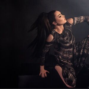 La Femme en Noir- Very rare!! Alien Trapeze Dress BNWT